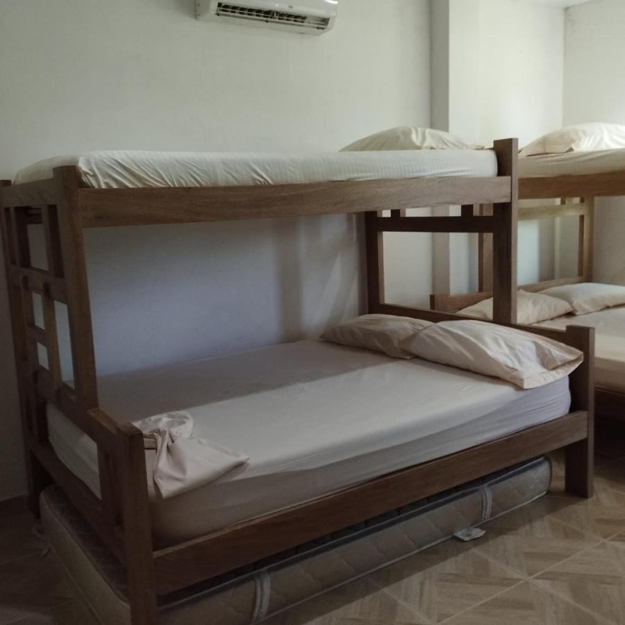 Apartahotel Eden Coveñas מראה חיצוני תמונה