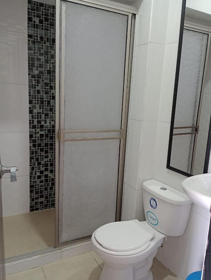 Apartahotel Eden Coveñas מראה חיצוני תמונה